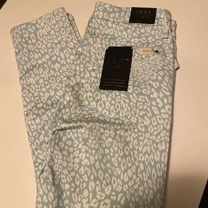 NEW Jen 7 ankle skinny jeans